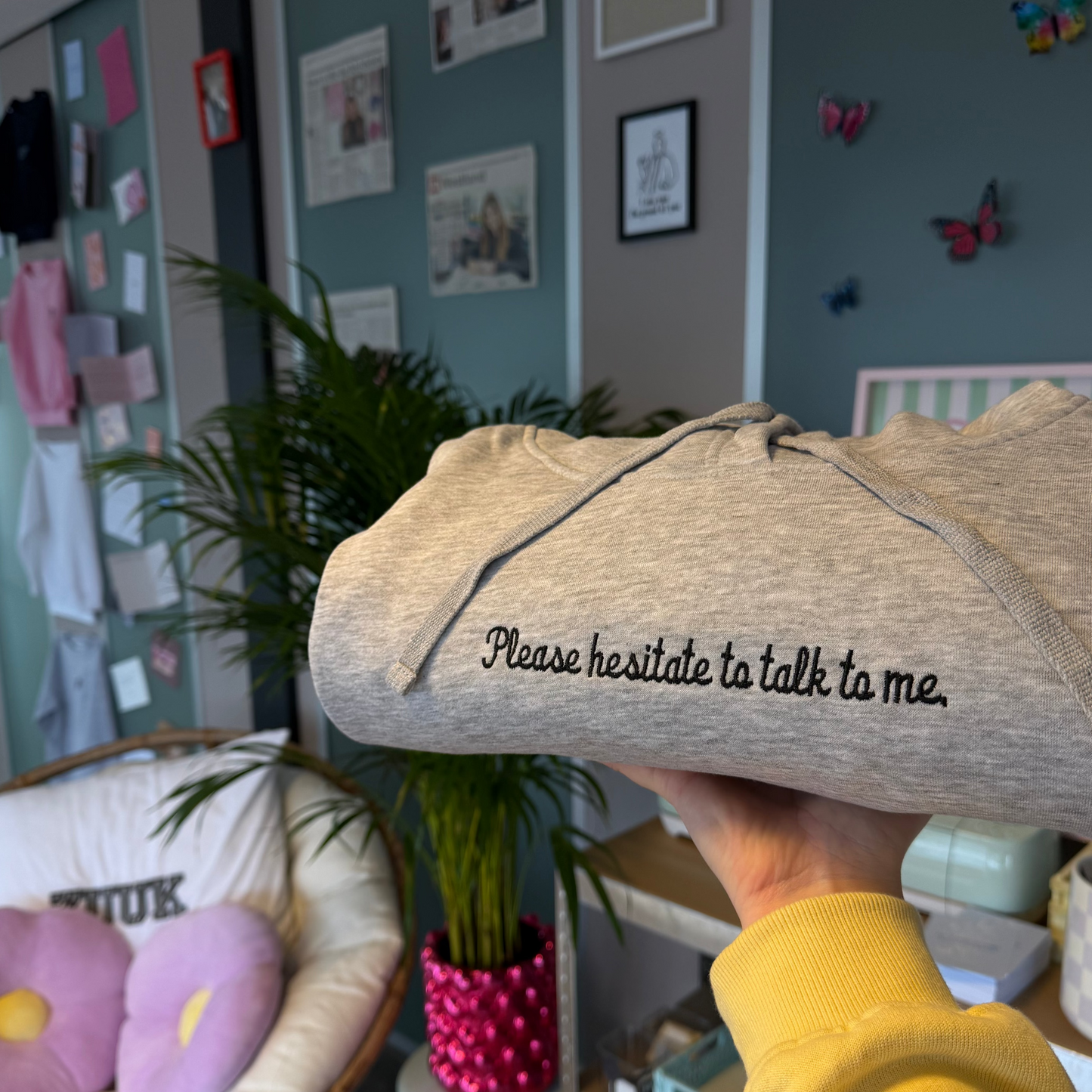 Please hesitate Trui